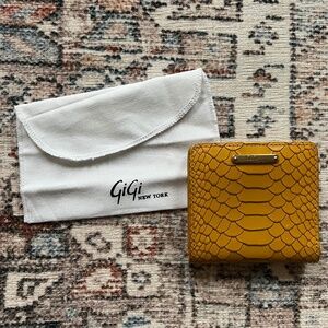 GiGi | Bifold Wallet 💛